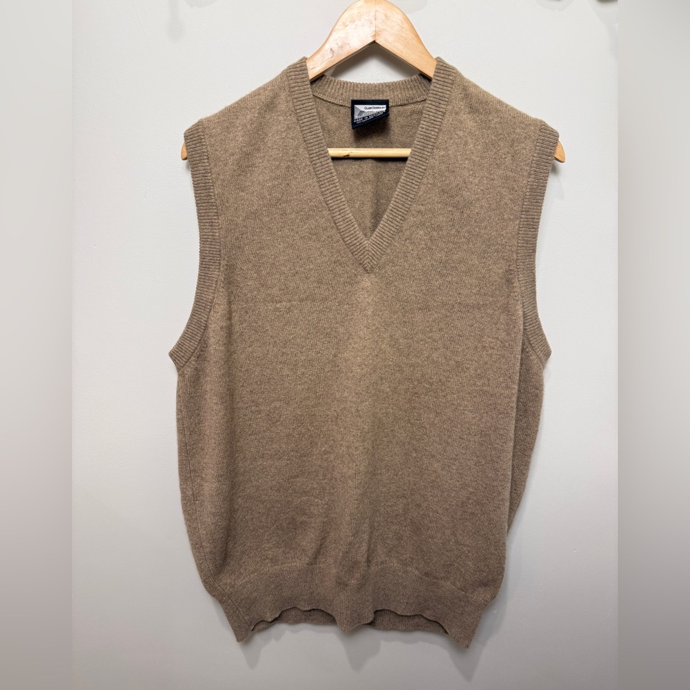 Vintage Clan Douglas for Nordstrom Tan Cashmere V-Neck Sweater Vest Size Large